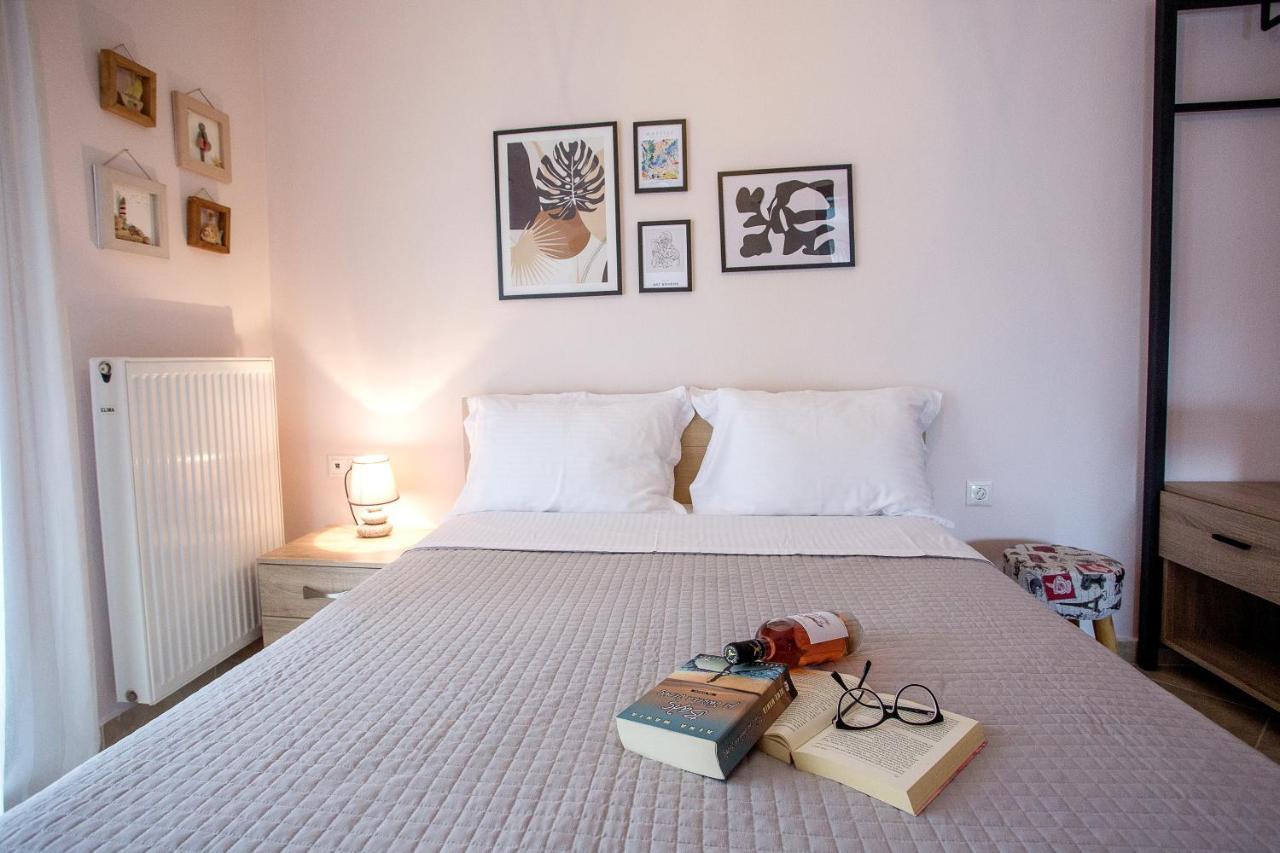 Konstantina & Evgenia Deluxe Apartment Néa Péramos المظهر الخارجي الصورة