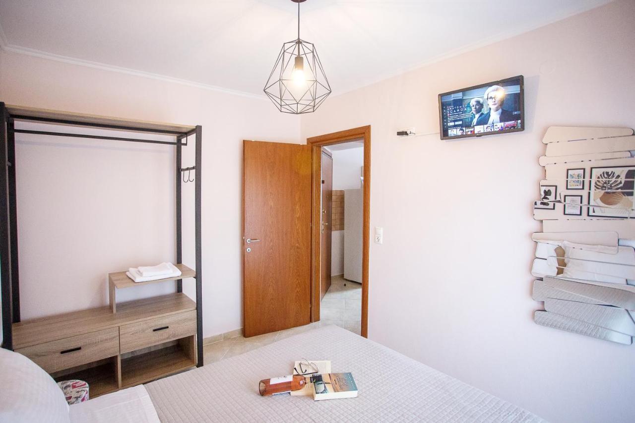 Konstantina & Evgenia Deluxe Apartment Néa Péramos المظهر الخارجي الصورة