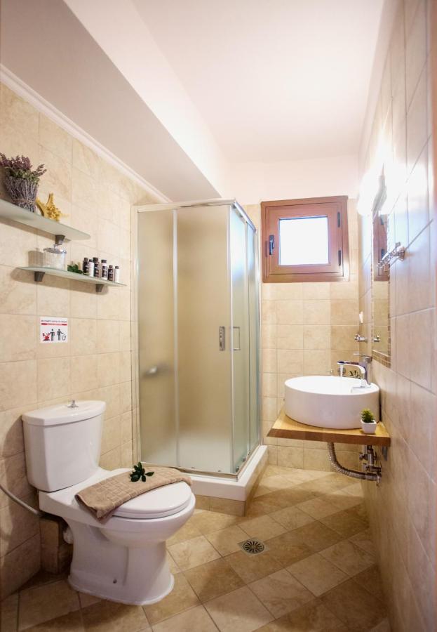 Konstantina & Evgenia Deluxe Apartment Néa Péramos المظهر الخارجي الصورة